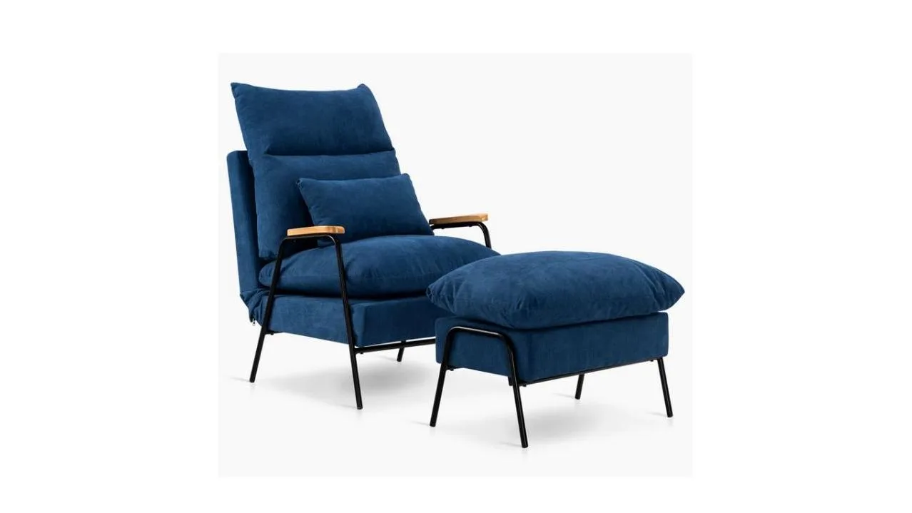 Cadeira lateral tufada larga Wade Logan e otomano