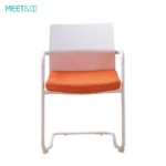 Meet&Co Irregular Shape Training Chair