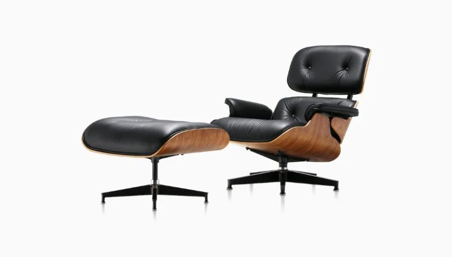 Espreguiçadeira Eames e Otomano