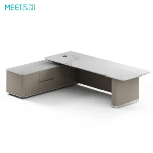 Mesa executiva BOAO B em formato de L