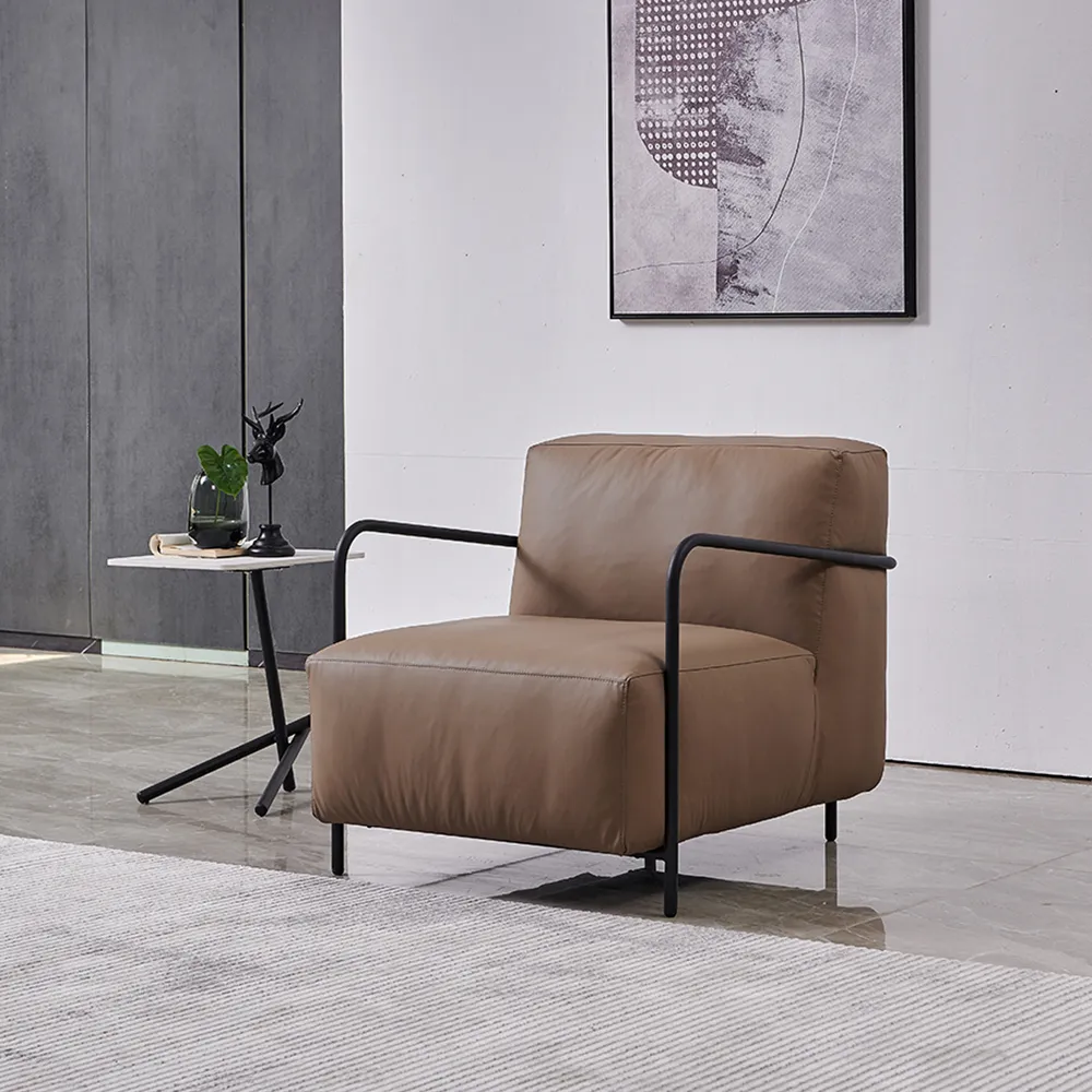 Leisure Leather Sofa Scene Image 1