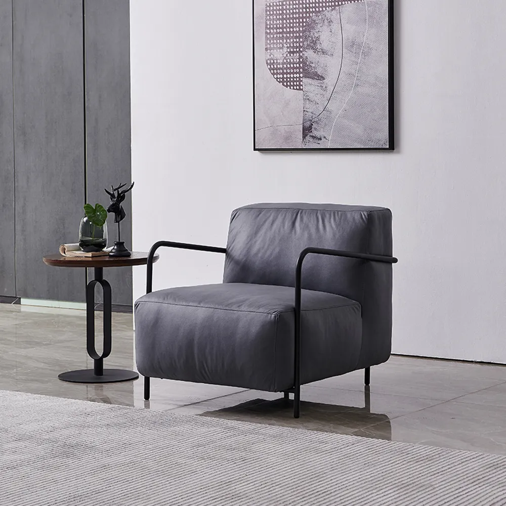 Leisure Leather Sofa Scene Image 2