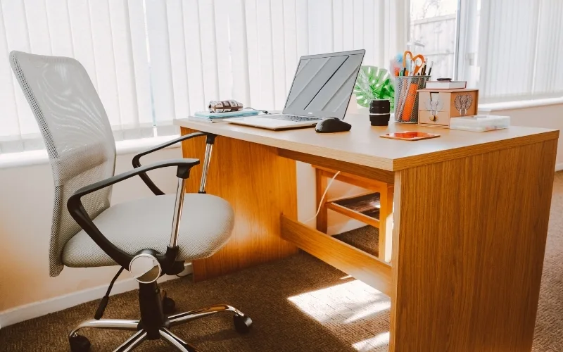 Móveis ergonômicos
