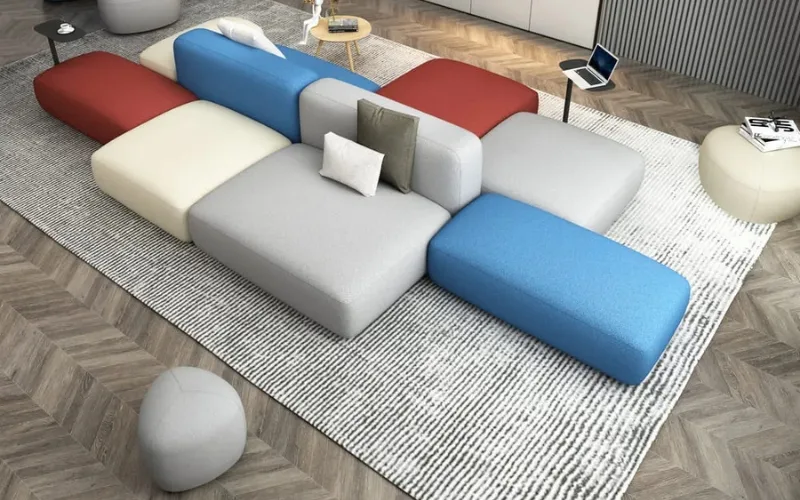 Melhores cores de sofás de couro para apartamentos pequenos