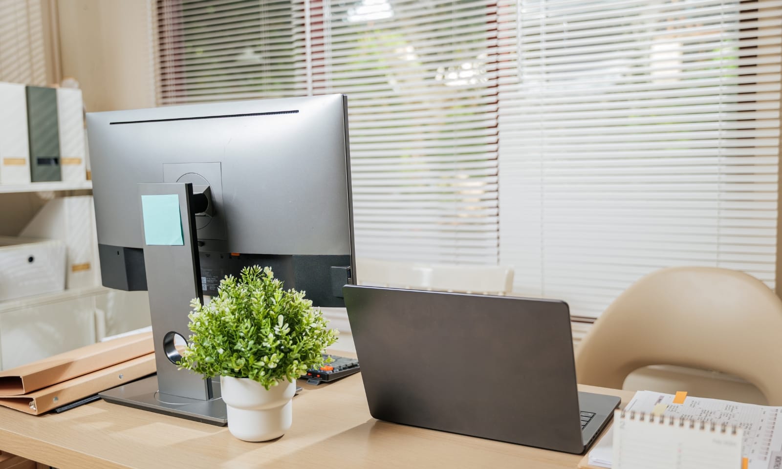 Best Productive Desk Setup Ideas