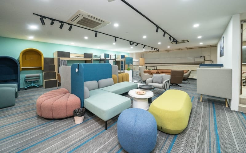 Meet&Co Office Furniture