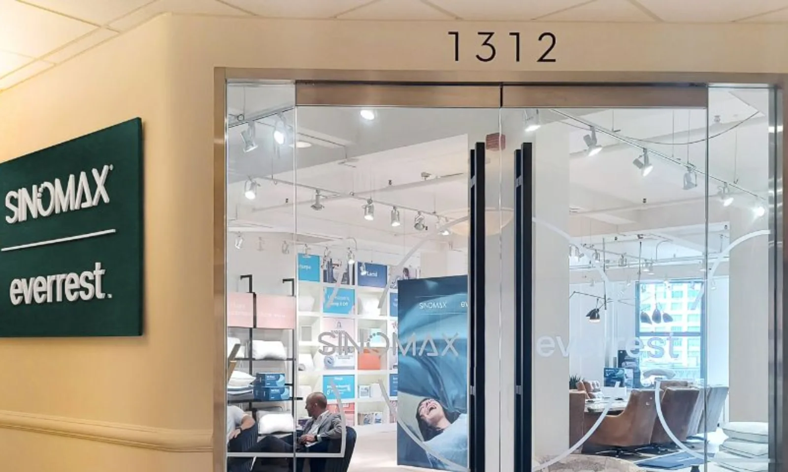 Sinomax EUA Compartilhar showroom