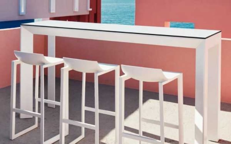 Aluminum & HPL bar table