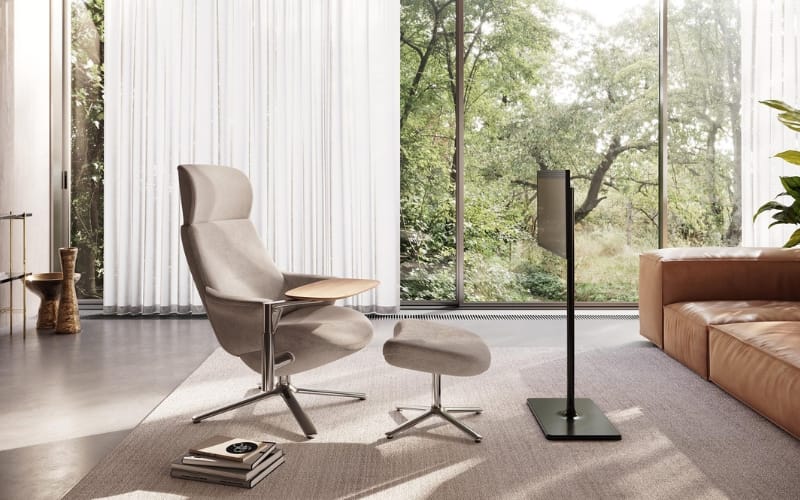 Humanscale lounge chair