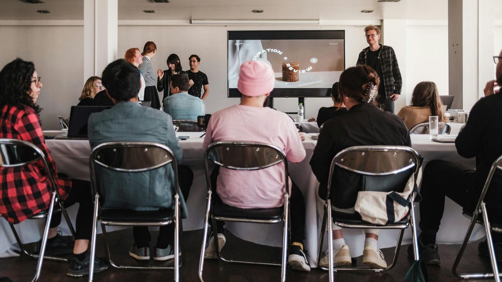 people in meeting
