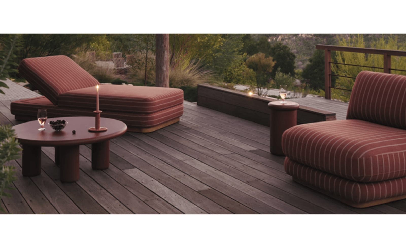 Earth Outdoor coffee and cocktail Tables