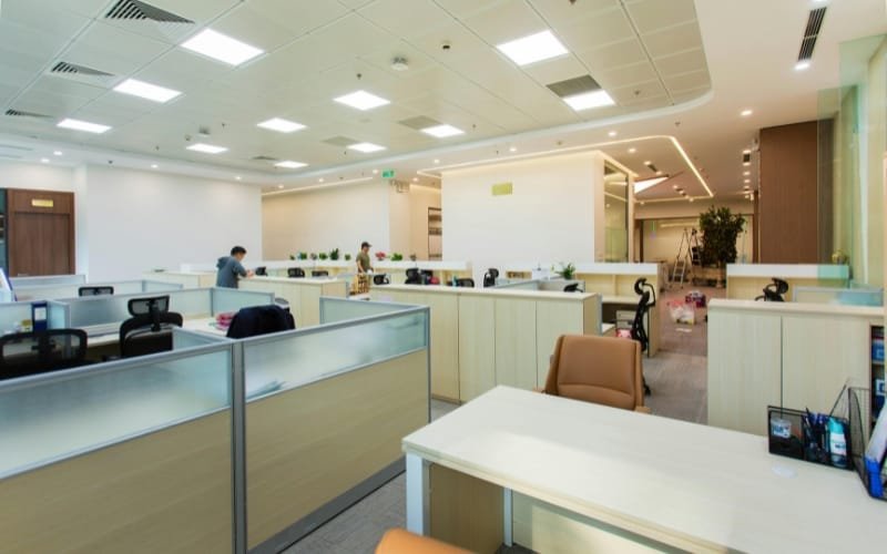 Positive Cubicle Relationships