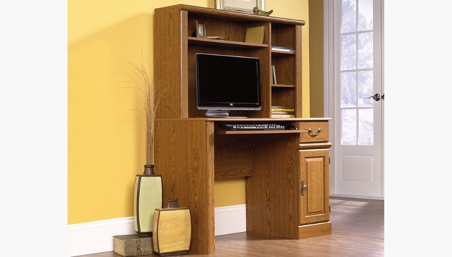 Computer Desk With Hutch
