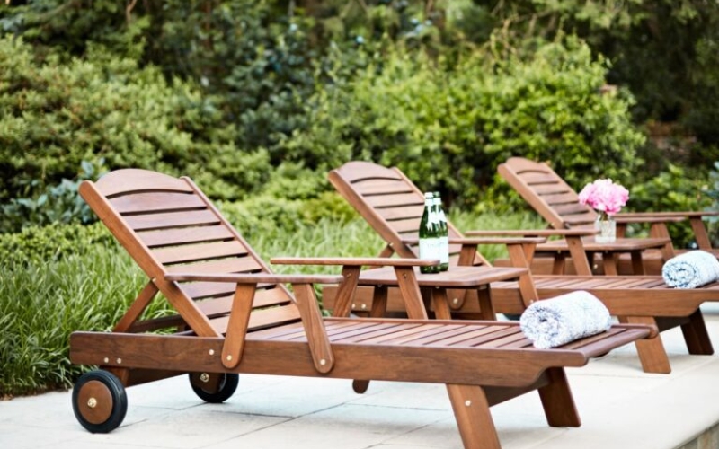 Heritage Classic Lounge Chair