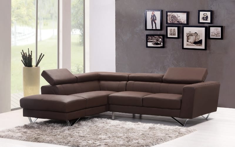 How to Choose a Leather Sofa Color Based on Your Interior Style