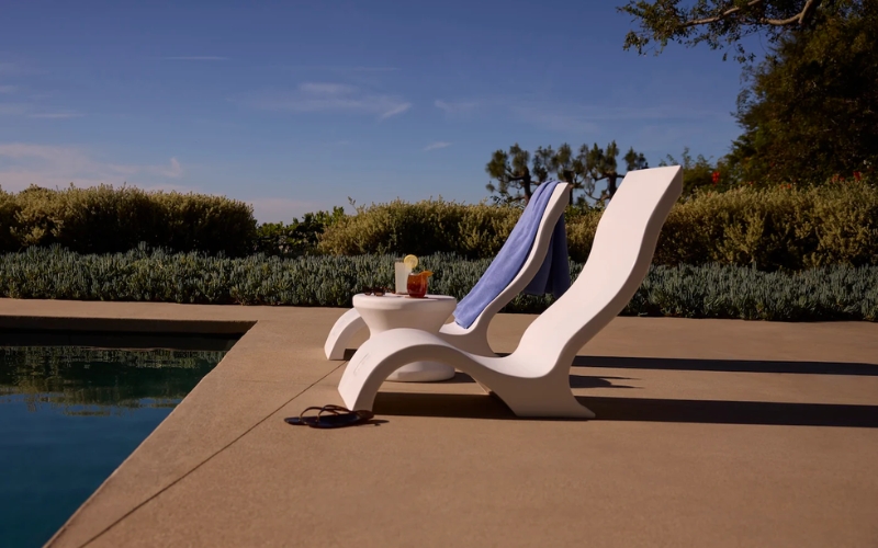 Ledge Master Lounge Chair