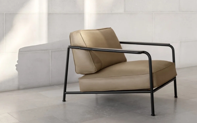The Aero-Luxe Series Lounge Chair