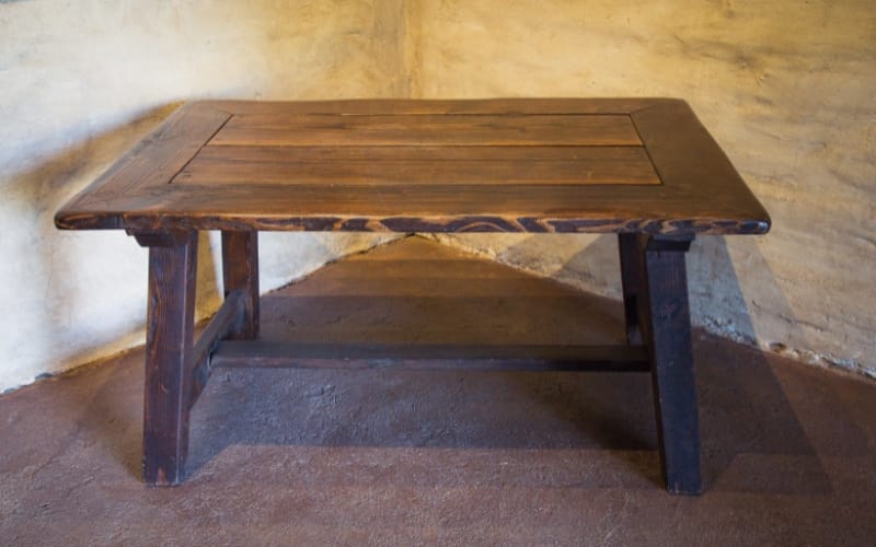 Ways to Get Rid of a Large Broken Desk