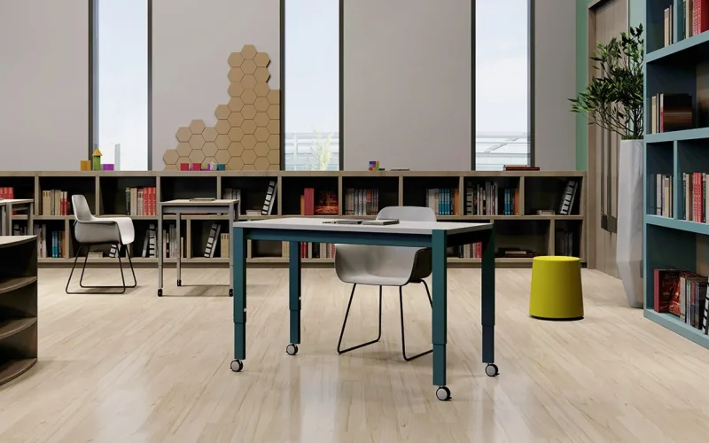 Daman Training Table with Wheels