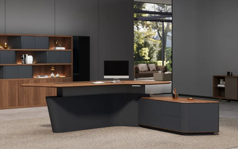 Minotti L-Shaped Executive Desk